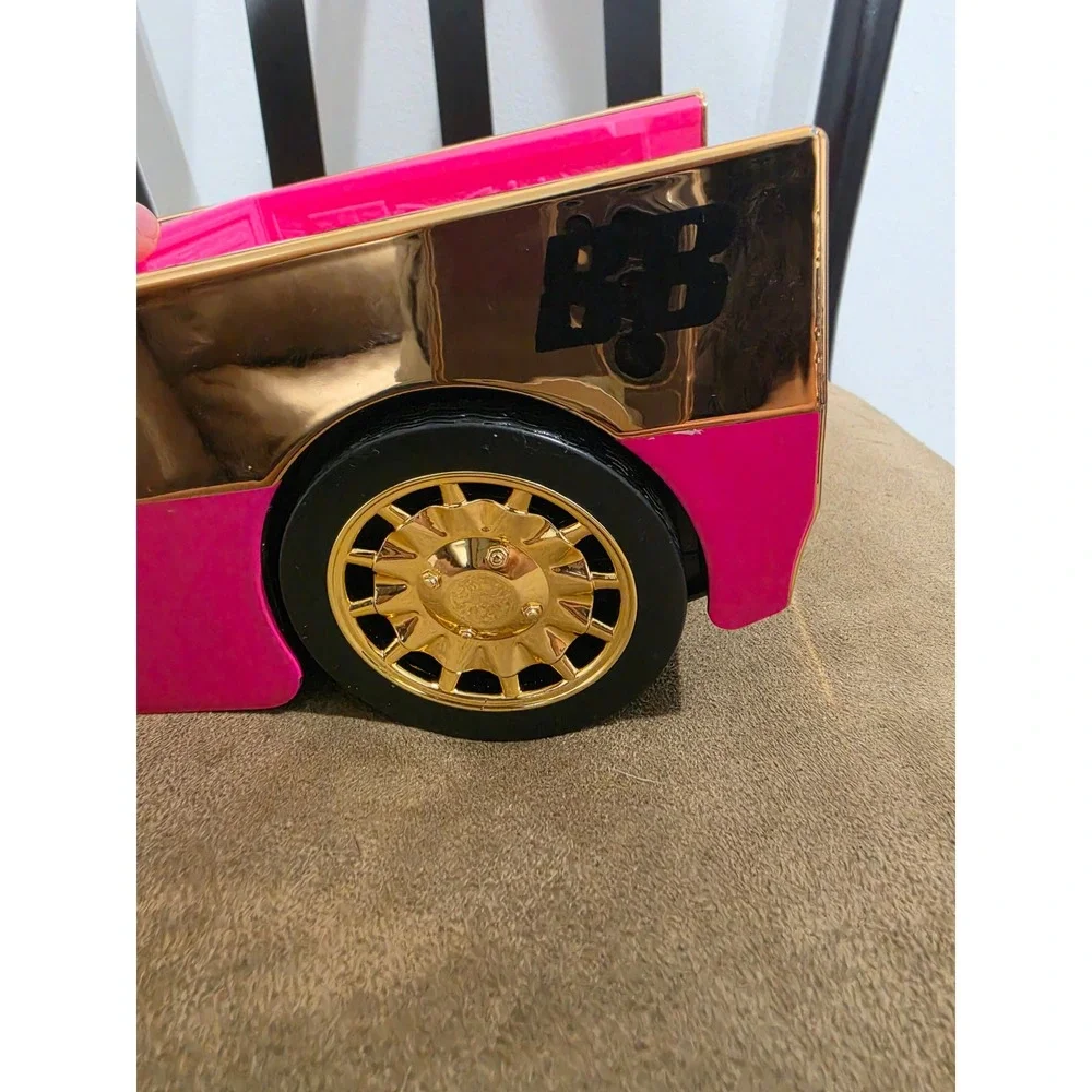 LOL Surprise Pink & Gold Toy Car / Cruiser Playset